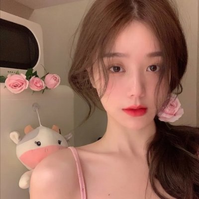 濶少艳福